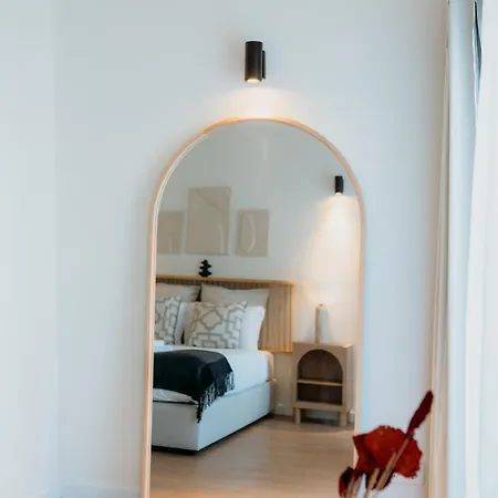 Prime Living - Anjos * リスボン