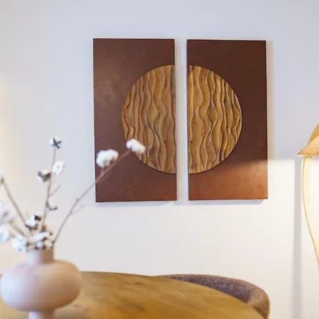 Prime Living - Anjos * リスボン