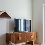 Prime Living - Anjos Apartmán *